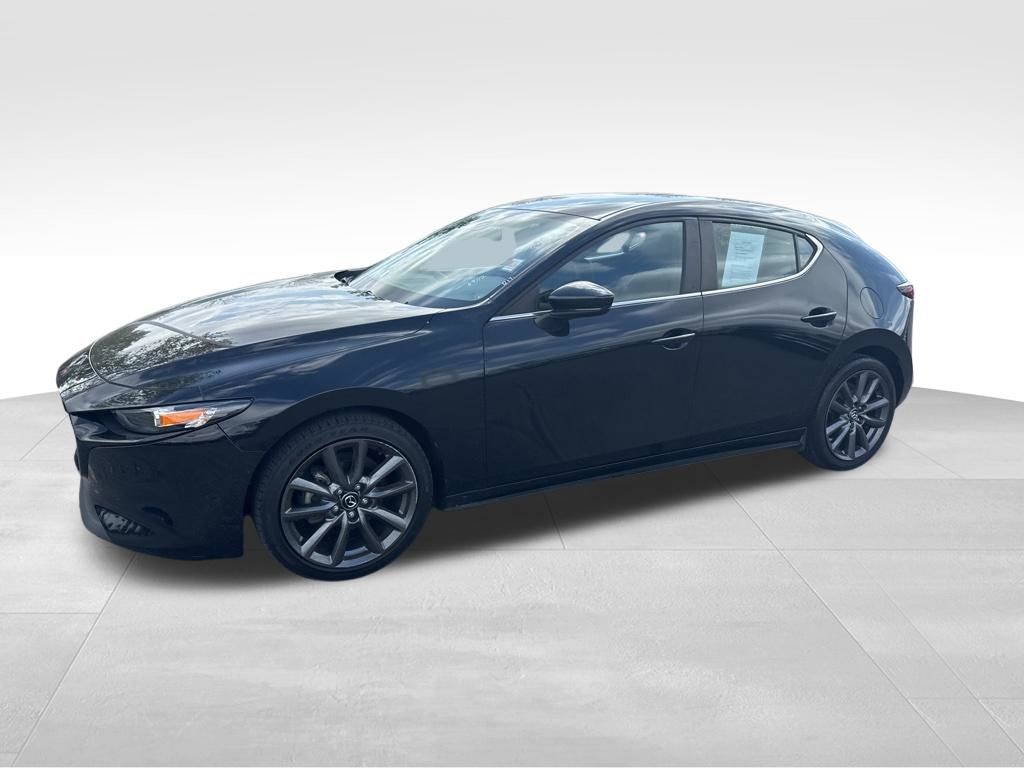 Used 2020 Mazda3 - photo 2