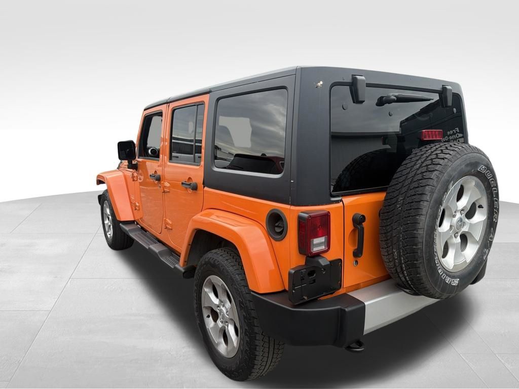 Used 2013 Jeep Wrangler - photo 5