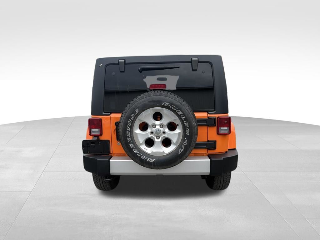 Used 2013 Jeep Wrangler - photo 6
