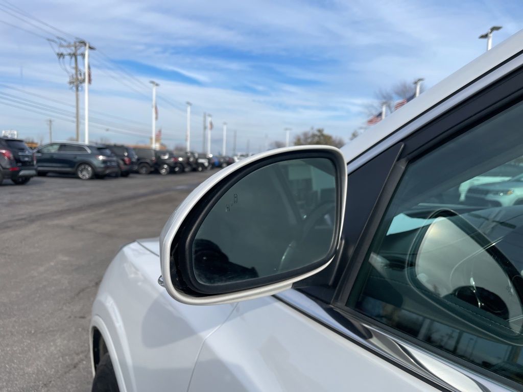 Used 2017 Buick Enclave - photo 12