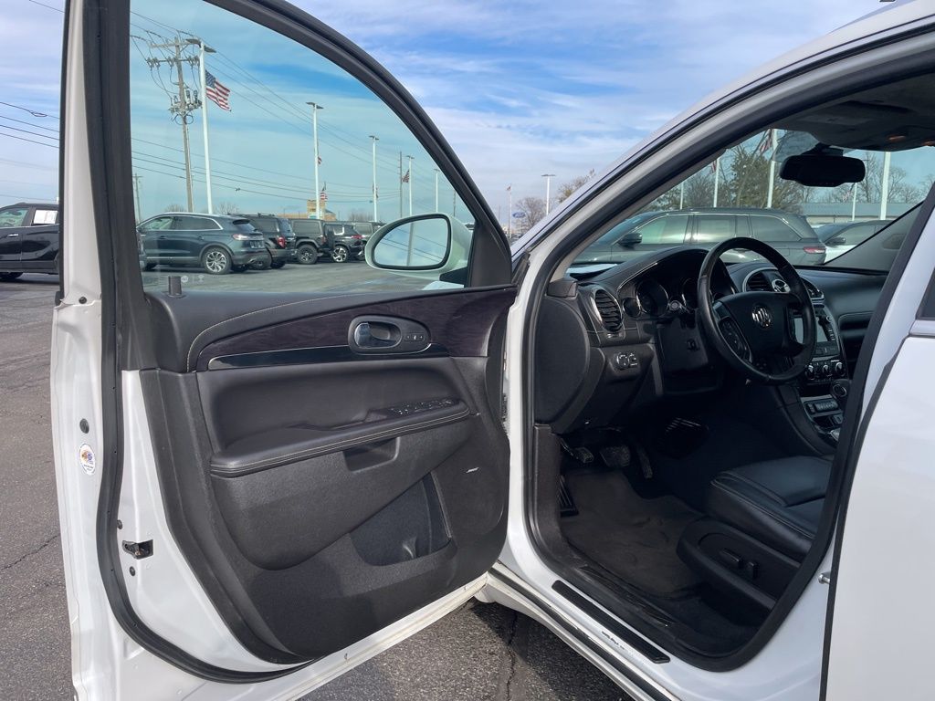 Used 2017 Buick Enclave - photo 17