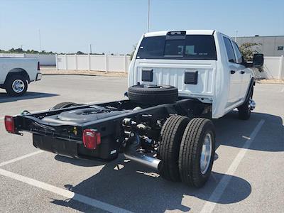 New 2026 Ram 3500 Tradesman Crew Cab 4x4 60 CA Cab Chassis for sale #1181334 - photo 2