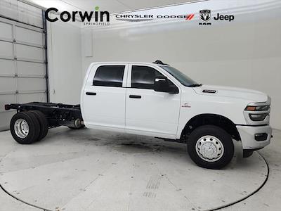 New 2025 Ram 3500 Tradesman Crew Cab 4x4 60 CA Cab Chassis for sale #1532348 - photo 1