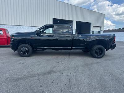 New 2025 Ram 3500 Big Horn Crew Cab 4x4 DRW Pickup for sale #550364 - photo 2