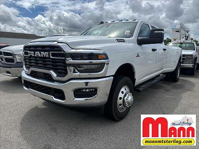 New 2025 Ram 3500 Tradesman Crew Cab 4x4 DRW Pickup for sale #56806S - photo 1