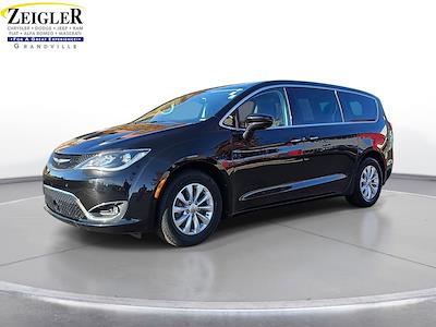 2019 Chrysler Pacifica FWD Minivan for sale #26008A - photo 1