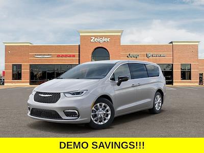 2026 Chrysler Pacifica AWD Minivan for sale #26083 - photo 1