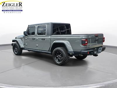 Used 2021 Jeep Gladiator - photo 1