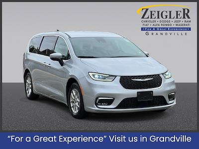 2023 Chrysler Pacifica FWD Minivan for sale #CPR613327 - photo 1
