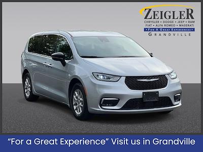 2024 Chrysler Pacifica FWD Minivan for sale #CRR139516 - photo 1