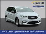 2025 Chrysler Pacifica FWD Minivan for sale #CSR556137 - photo 1