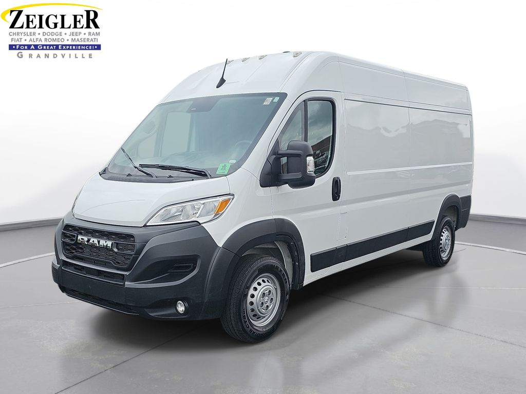 Used 2025 Ram ProMaster 3500 - photo 1