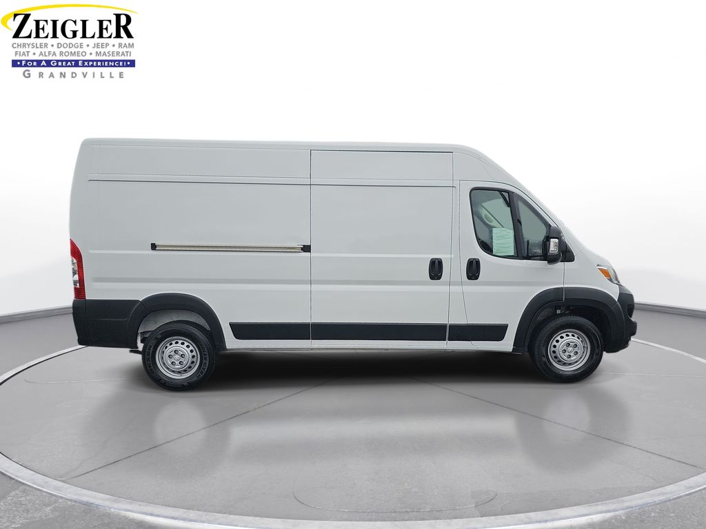 Used 2025 Ram ProMaster 3500 - photo 8