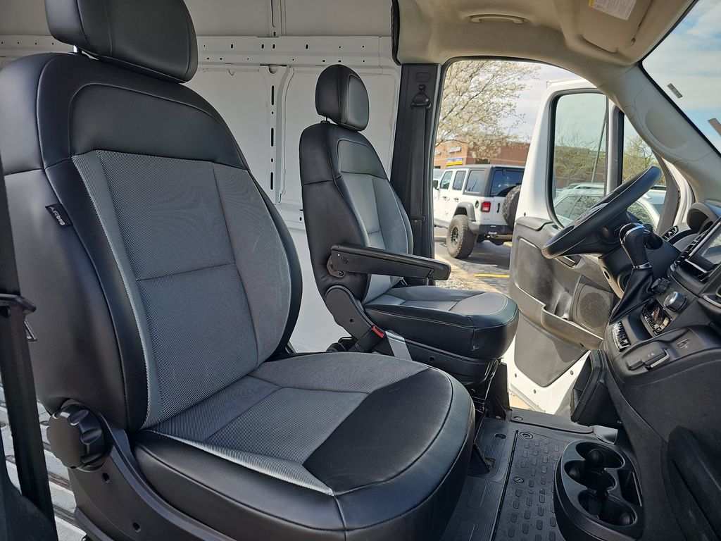 Used 2023 Ram ProMaster 2500 - photo 13