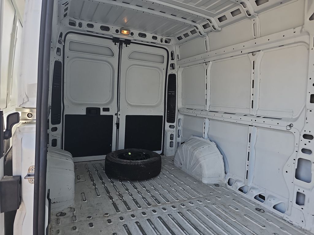 Used 2023 Ram ProMaster 2500 - photo 14