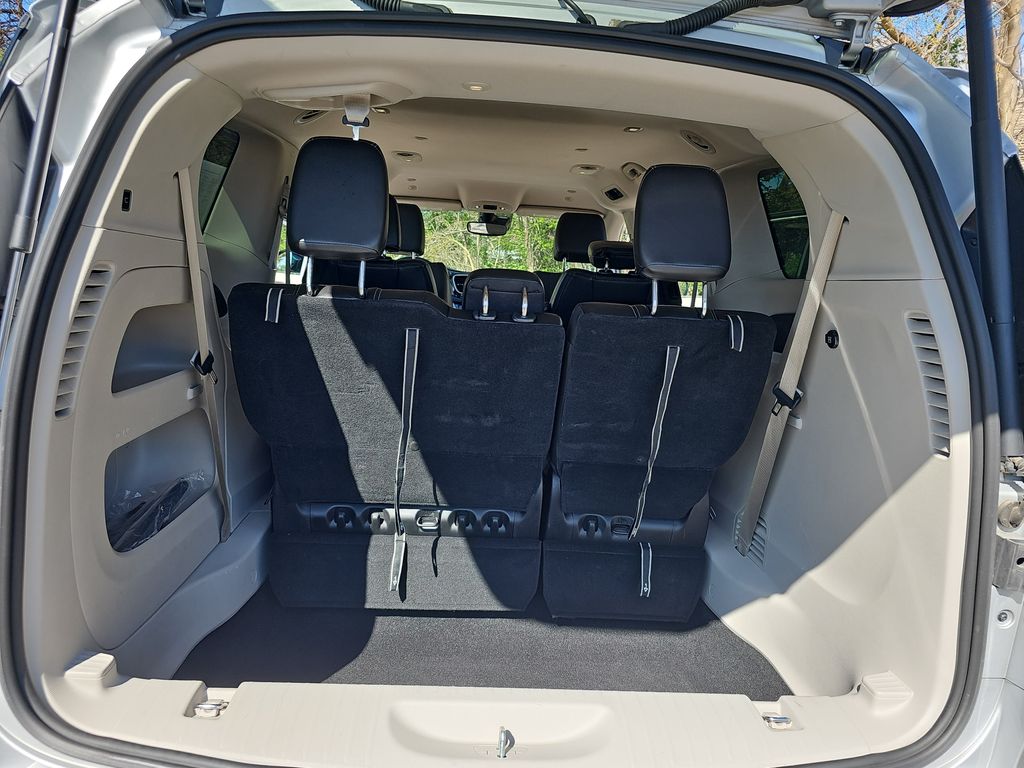 Used 2024 Chrysler Pacifica - photo 15