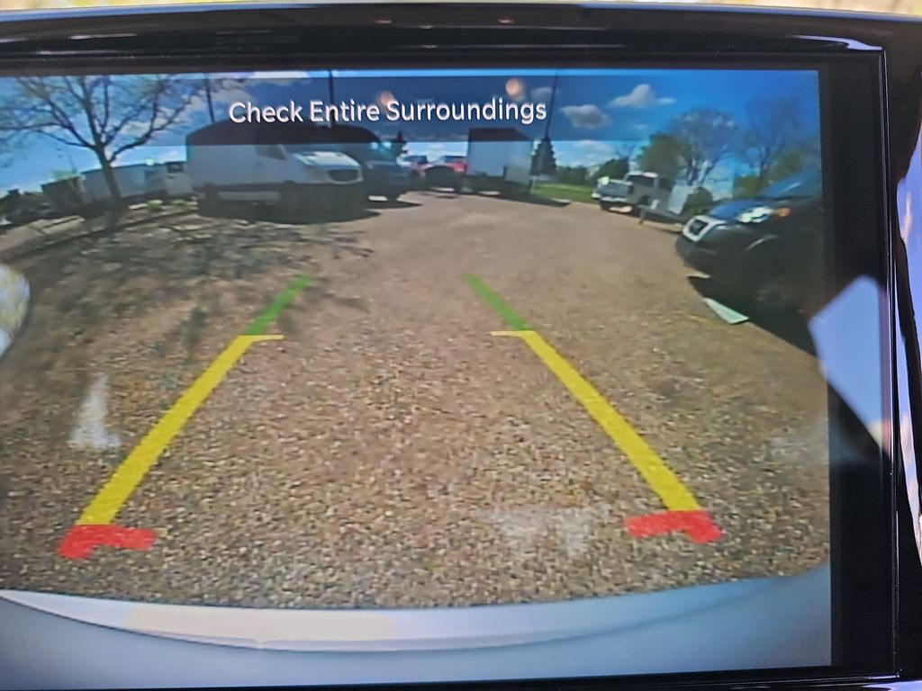 Used 2024 Chrysler Pacifica - photo 28