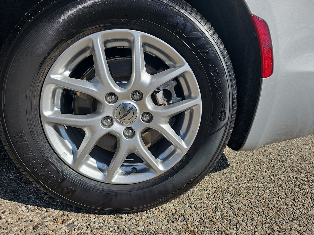 Used 2024 Chrysler Pacifica - photo 37