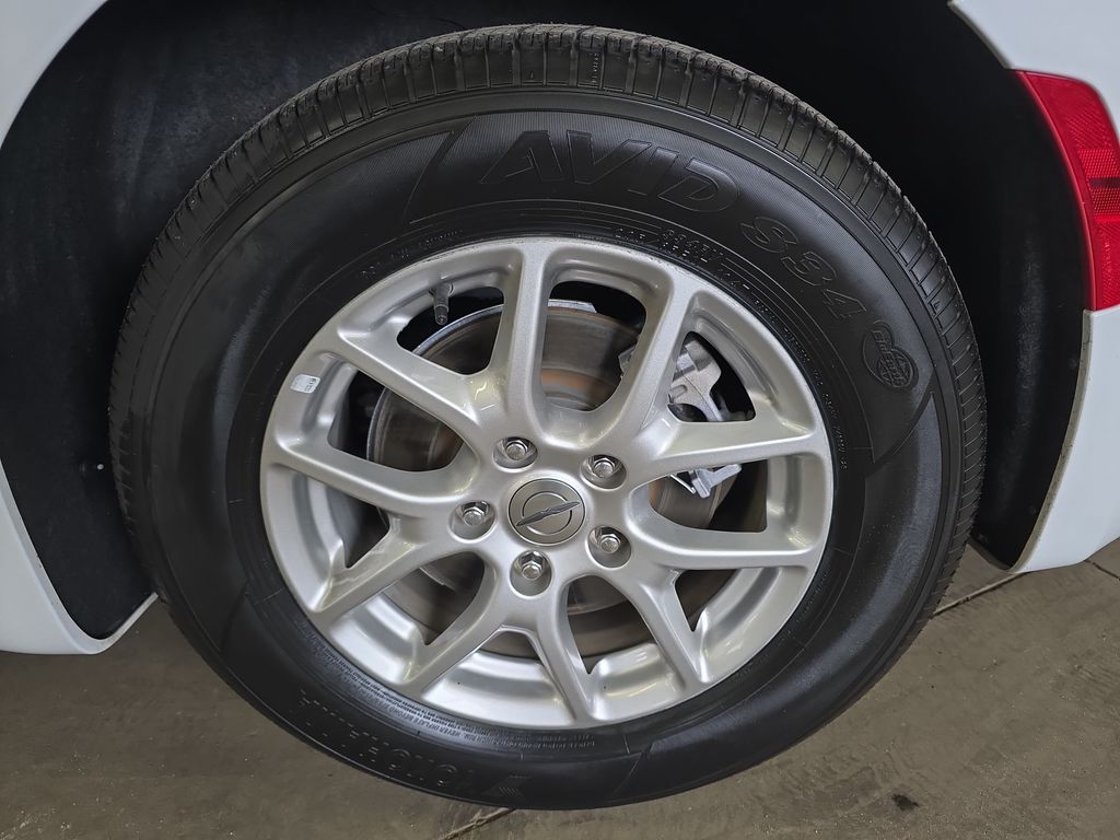 Used 2024 Chrysler Pacifica - photo 37