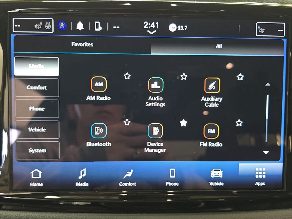Used 2023 Chrysler Pacifica - photo 27