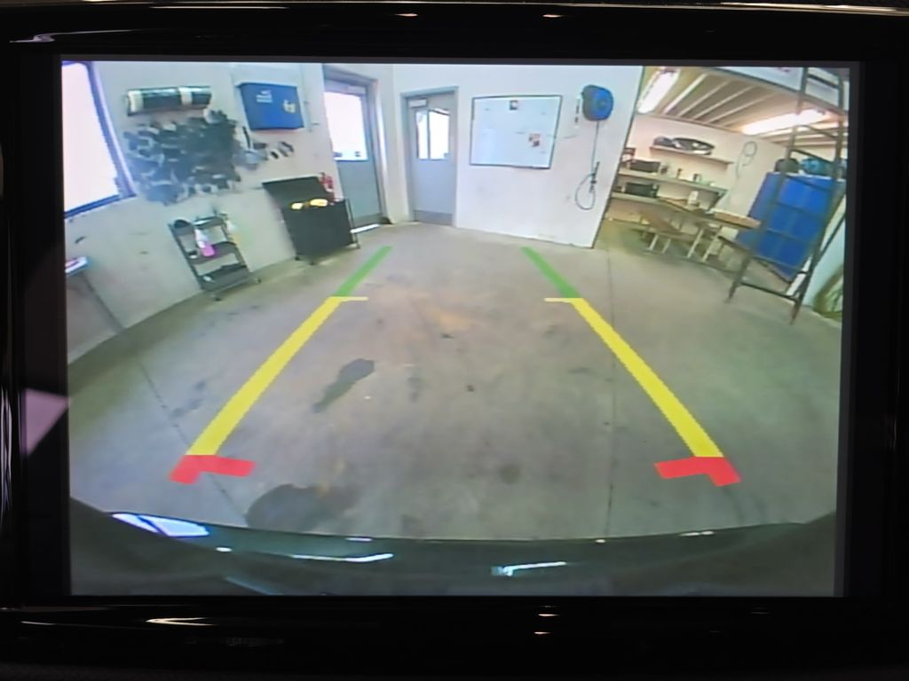 Used 2023 Chrysler Pacifica - photo 28