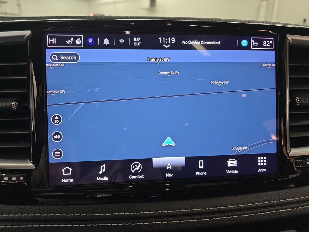 Used 2025 Chrysler Pacifica - photo 28