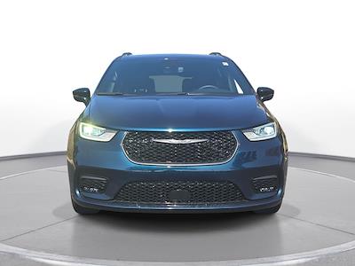 2025 Chrysler Pacifica FWD Minivan for sale #P11219 - photo 2