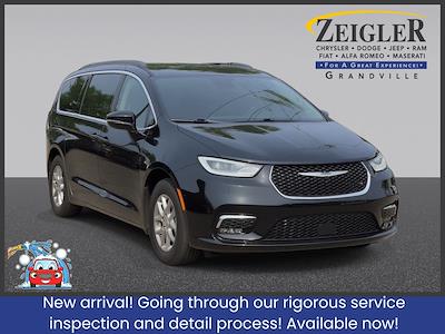 2021 Chrysler Pacifica FWD Minivan for sale #P11275 - photo 1