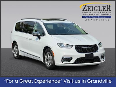 2023 Chrysler Pacifica FWD Minivan for sale #P11280 - photo 1