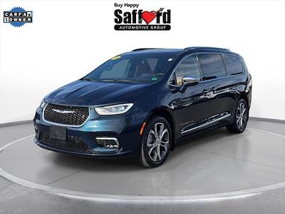 2024 Chrysler Pacifica AWD Minivan for sale #P235R - photo 1