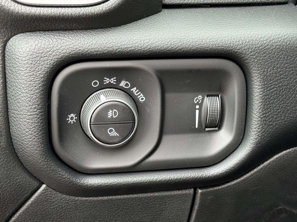 New 2026 Ram 3500 - photo 30