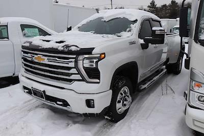 Used 2024 Chevrolet Silverado 3500 - photo 1