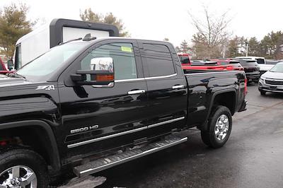 Used 2017 GMC Sierra 2500 - photo 1