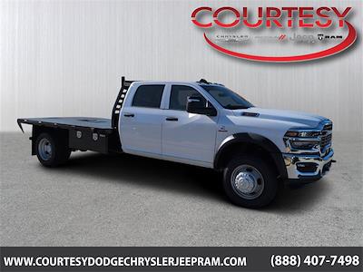 New 2025 Ram 5500 Tradesman Crew Cab 4WD Flatbed Truck for sale #25CT374 - photo 1