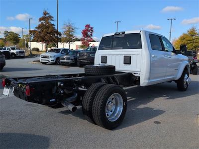 2026 Ram 5500 Crew Cab DRW 4x4 Cab Chassis for sale #26CT096 - photo 2