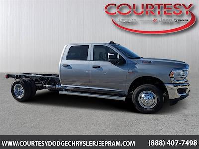 2024 Ram 3500 Crew Cab DRW 4x4 Cab Chassis for sale #24CT391 - photo 1