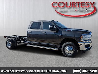2024 Ram 3500 Crew Cab DRW 4x4 Cab Chassis for sale #24CT395 - photo 1