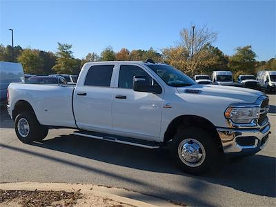 2024 Ram 3500 Crew Cab DRW 4x4 Pickup for sale #24CT414 - photo 1