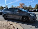 Used 2023 Chrysler Pacifica Limited Minivan for sale #P7626 - photo 3