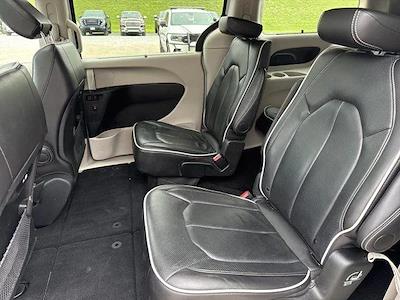 2024 Chrysler Pacifica FWD Minivan for sale #L5444A - photo 1
