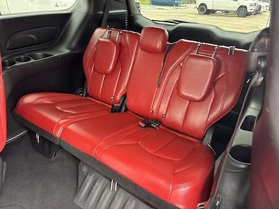 Used 2021 Chrysler Pacifica - photo 2