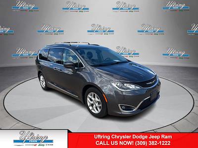 2019 Chrysler Pacifica FWD Minivan for sale #1908131 - photo 1
