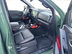 2024 Nissan Frontier Crew Cab 4WD Pickup for sale #2408555B - photo 19