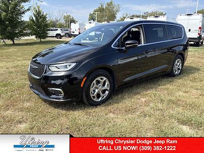 2024 Chrysler Pacifica FWD Minivan for sale #2441973 - photo 1