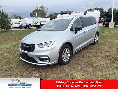 2026 Chrysler Pacifica FWD Minivan for sale #2646542 - photo 1