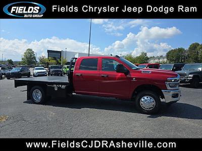 New 2025 Ram 3500 Crew Cab Flatbed Truck for sale #CSG566231 - photo 1