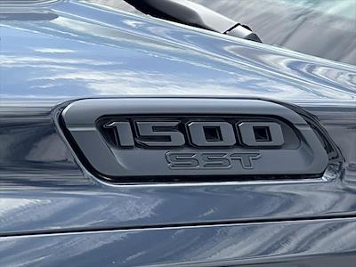 New 2025 Ram 1500 Big Horn Crew Cab 4x4 Pickup for sale #325084 - photo 2