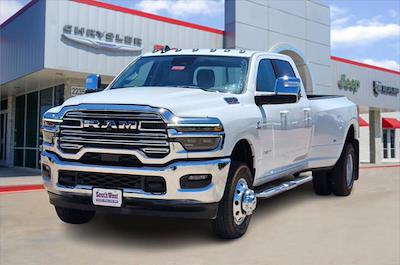 New 2025 Ram 3500 Laramie Crew Cab 4x4 DRW Pickup for sale #J250623 - photo 2
