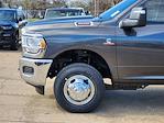 2024 Ram 3500 Crew Cab DRW 4x4, Pickup for sale #R240170 - photo 9