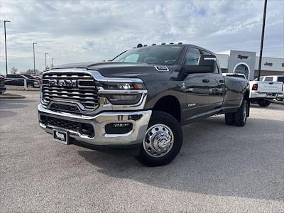 New 2026 Ram 3500 Lone Star Crew Cab for sale #S260192 - photo 1